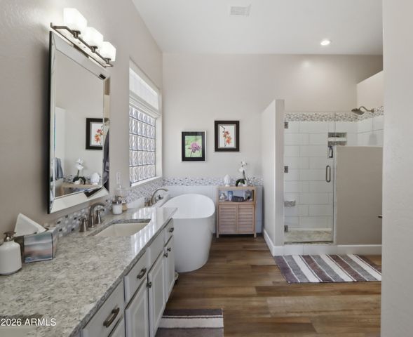 10604 E BUTHERUS Drive, Scottsdale, AZ 85255