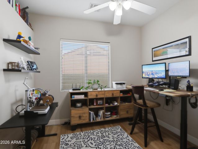 10604 E BUTHERUS Drive, Scottsdale, AZ 85255