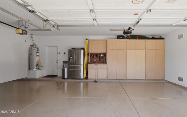 10604 E BUTHERUS Drive, Scottsdale, AZ 85255