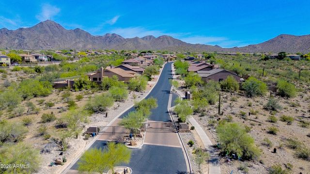 10604 E BUTHERUS Drive, Scottsdale, AZ 85255