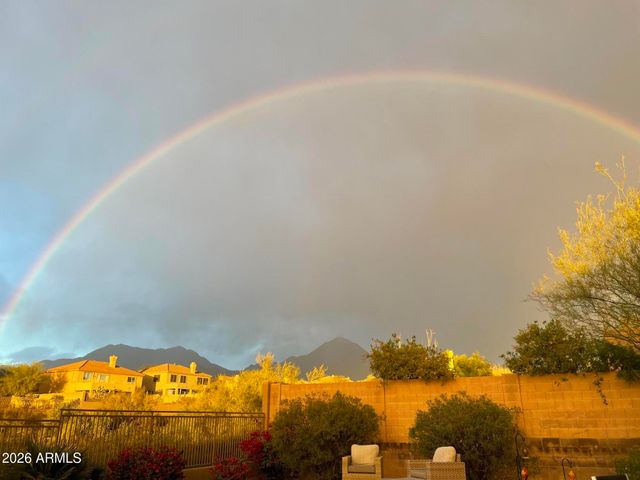 10604 E BUTHERUS Drive, Scottsdale, AZ 85255