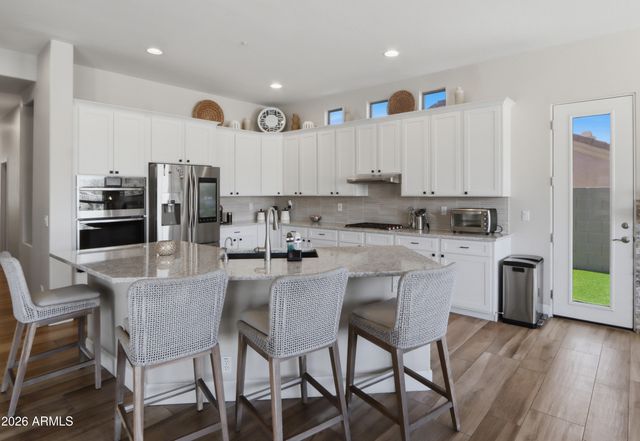 10604 E BUTHERUS Drive, Scottsdale, AZ 85255