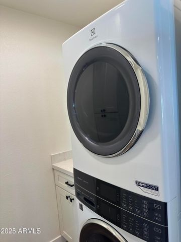 6712 E BEVERLY Lane, Scottsdale, AZ 85254