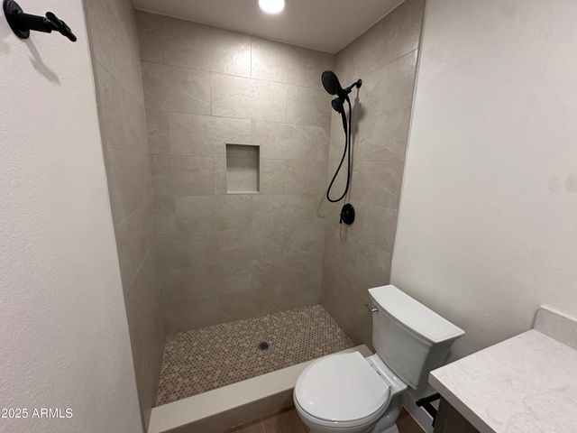 6712 E BEVERLY Lane, Scottsdale, AZ 85254