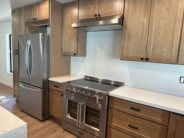 6712 E BEVERLY Lane, Scottsdale, AZ 85254