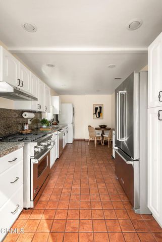 1587 N Harding Avenue, Pasadena, CA 91104