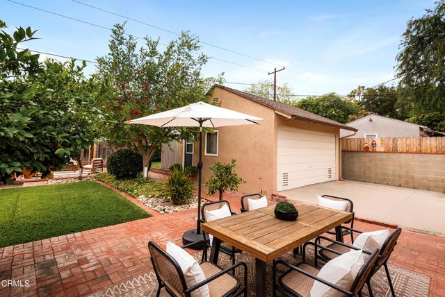 1587 N Harding Avenue, Pasadena, CA 91104