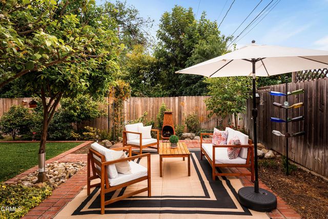 1587 N Harding Avenue, Pasadena, CA 91104