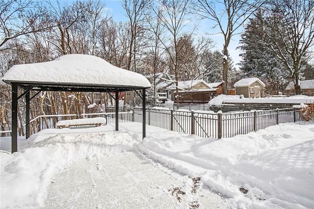 660 List Avenue, Irondequoit, NY 14617