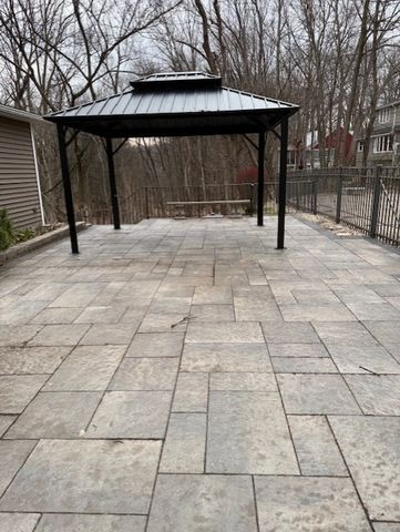 660 List Avenue, Irondequoit, NY 14617