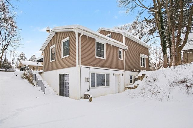 660 List Avenue, Irondequoit, NY 14617