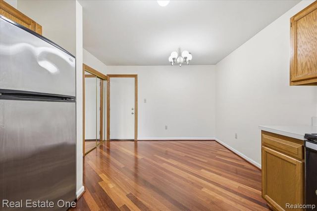 2251 Crystal Drive, Rochester Hills, MI 48309