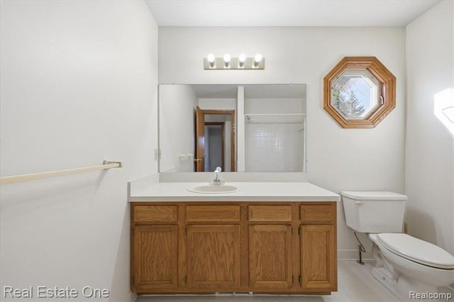 2251 Crystal Drive, Rochester Hills, MI 48309