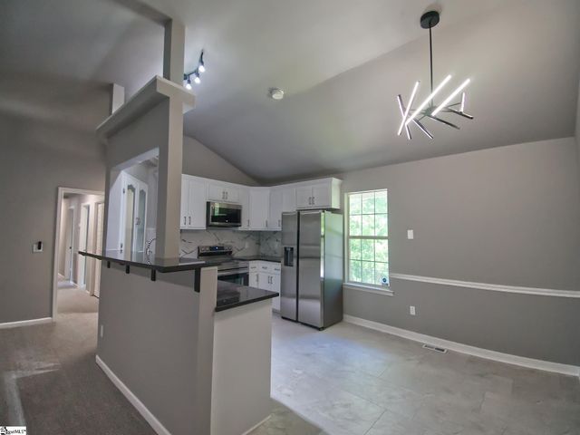 119 Freestone Street, Greenville, SC 29605