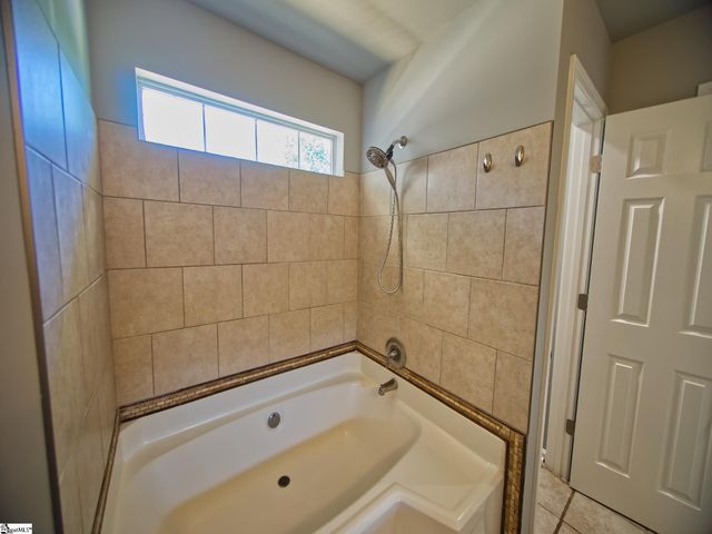 119 Freestone Street, Greenville, SC 29605