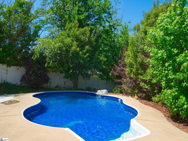 119 Freestone Street, Greenville, SC 29605