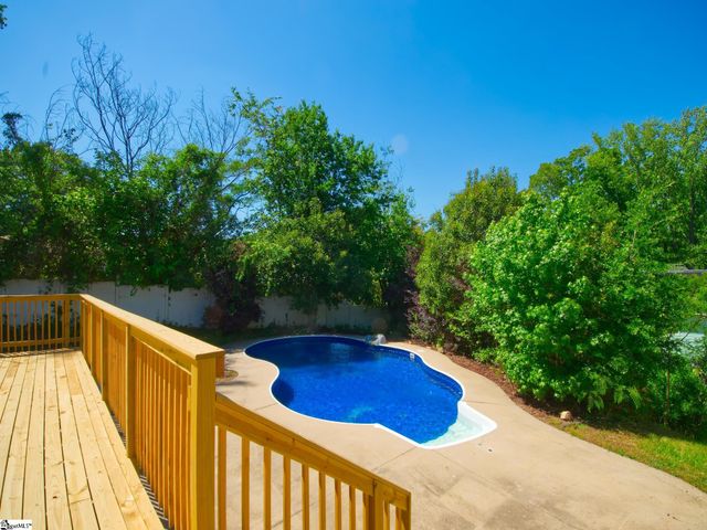 119 Freestone Street, Greenville, SC 29605