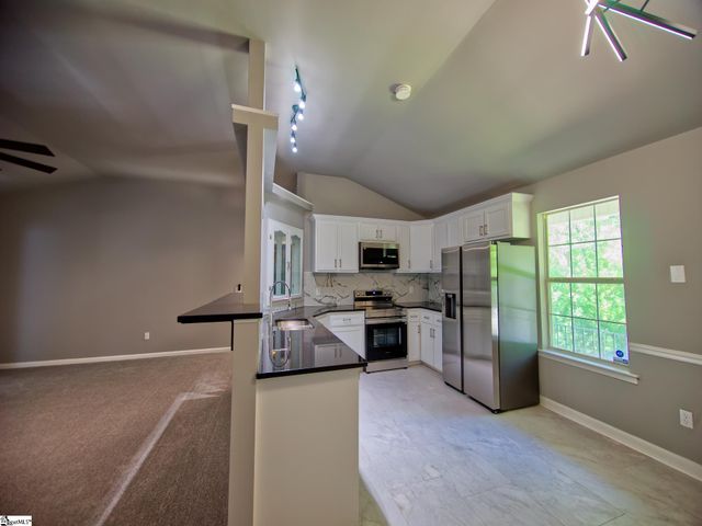 119 Freestone Street, Greenville, SC 29605