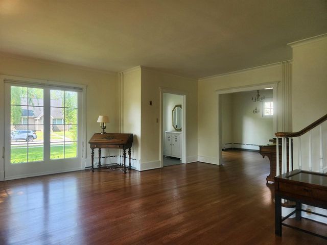 822 MacArthur Ave, Ashland, WI 54806