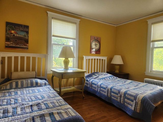 822 MacArthur Ave, Ashland, WI 54806