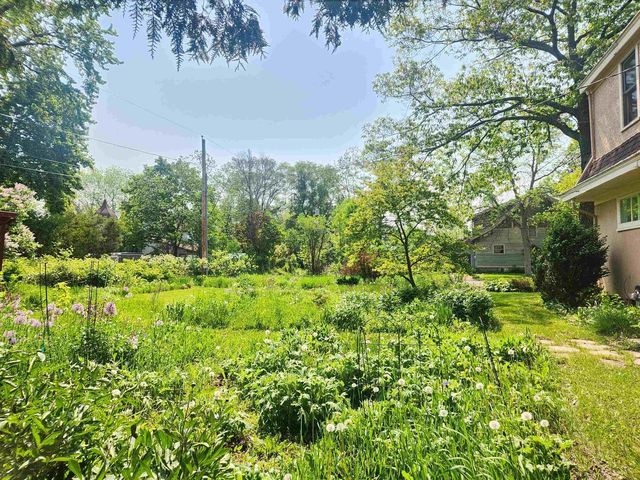 822 MacArthur Ave, Ashland, WI 54806