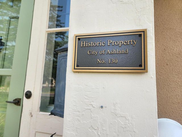 822 MacArthur Ave, Ashland, WI 54806