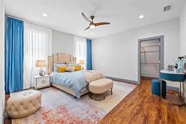 6325 11TH AVENUE S, Gulfport, FL 33707