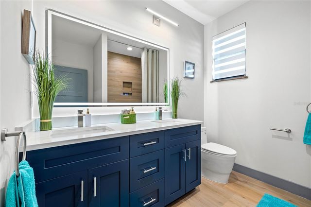 6325 11TH AVENUE S, Gulfport, FL 33707