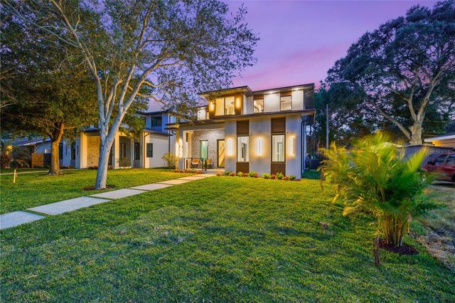 6325 11TH AVENUE S, Gulfport, FL 33707