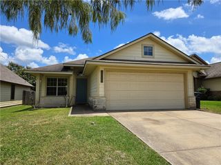 2715 Silver Oak Drive, College Station, TX 77845