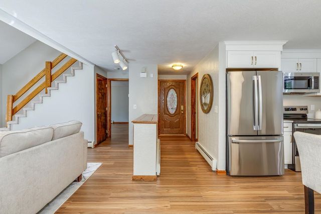 31 Bricketts Mill Road, Hampstead, NH 03841
