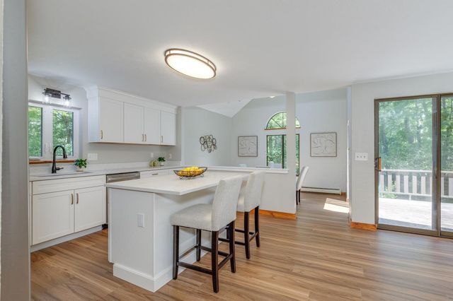31 Bricketts Mill Road, Hampstead, NH 03841