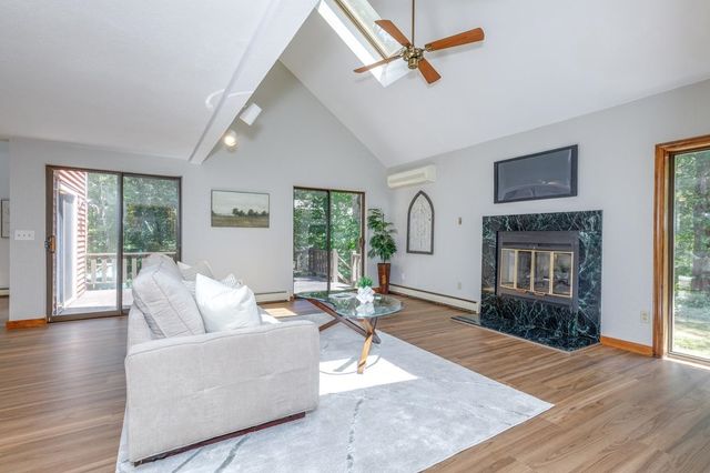 31 Bricketts Mill Road, Hampstead, NH 03841