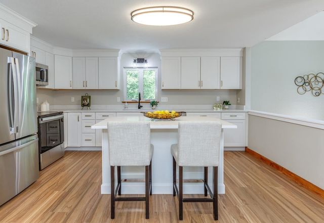 31 Bricketts Mill Road, Hampstead, NH 03841