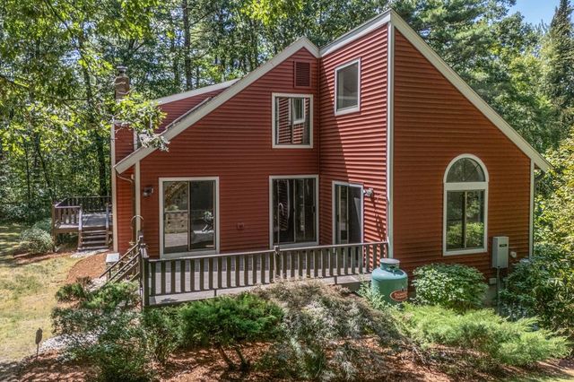 31 Bricketts Mill Road, Hampstead, NH 03841