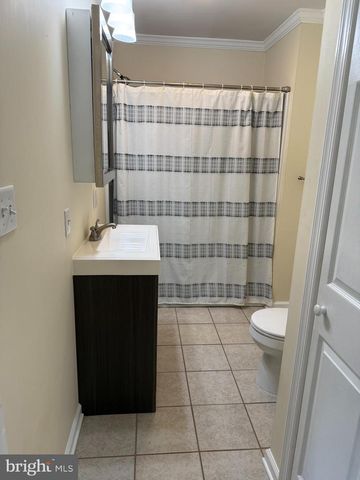 27990 WOODS RD, Easton, MD 21601