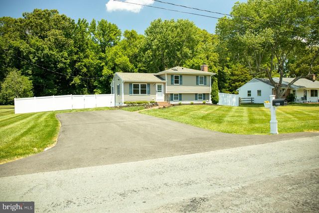 27990 WOODS RD, Easton, MD 21601