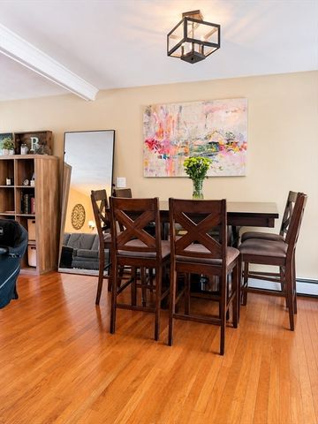 28 Park Ave West, Weymouth, MA 02190