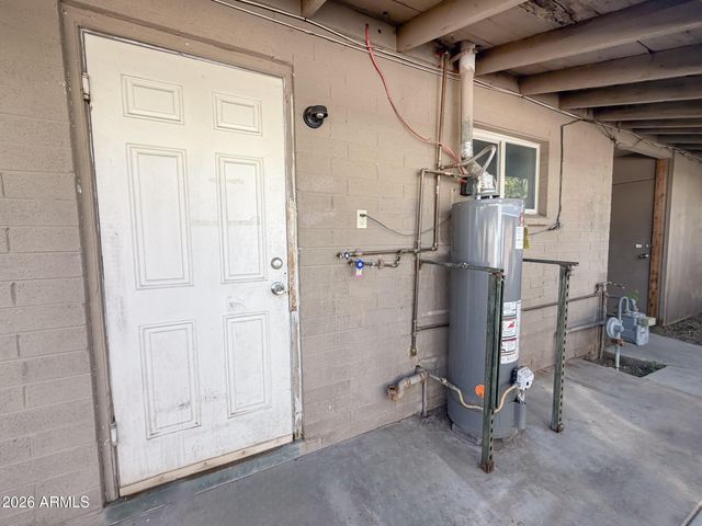 3114 E HUBBELL Street B, Phoenix, AZ 85016