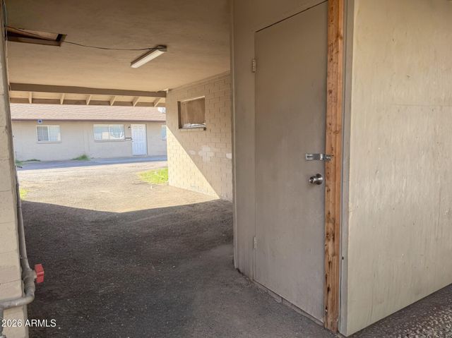 3114 E HUBBELL Street B, Phoenix, AZ 85016