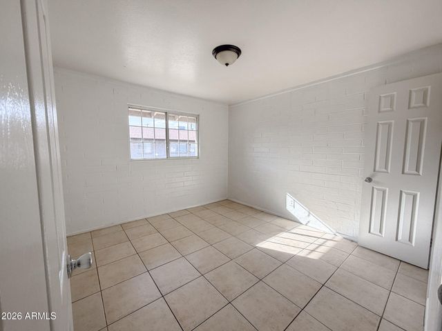 3114 E HUBBELL Street B, Phoenix, AZ 85016