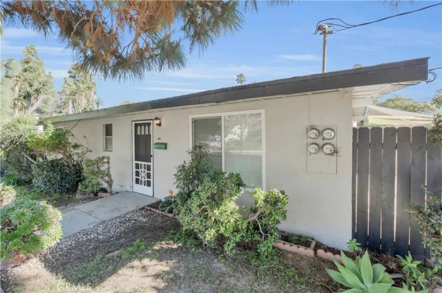 425 Ford, Costa Mesa, CA 92627