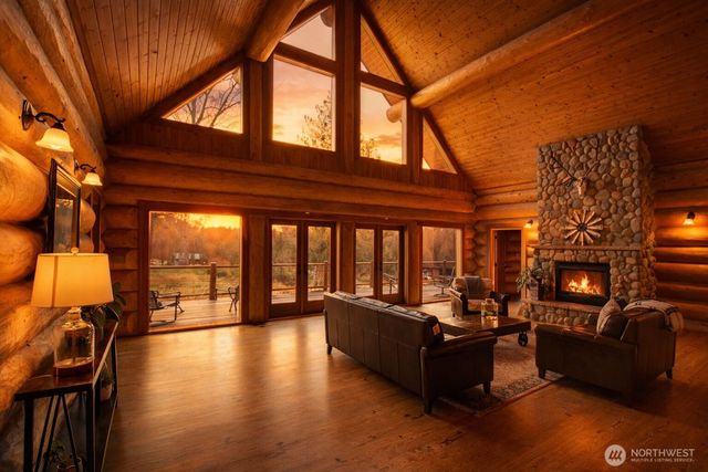 22955 Rose Road, Mount Vernon, WA 98274