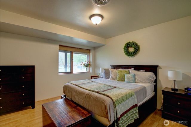 22955 Rose Road, Mount Vernon, WA 98274