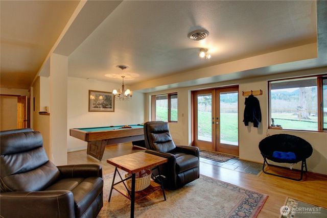 22955 Rose Road, Mount Vernon, WA 98274