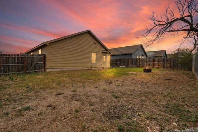 5738 Elm Valley, San Antonio, TX 78242