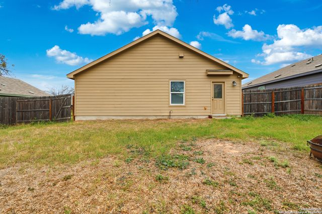 5738 Elm Valley, San Antonio, TX 78242