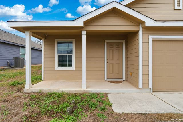 5738 Elm Valley, San Antonio, TX 78242