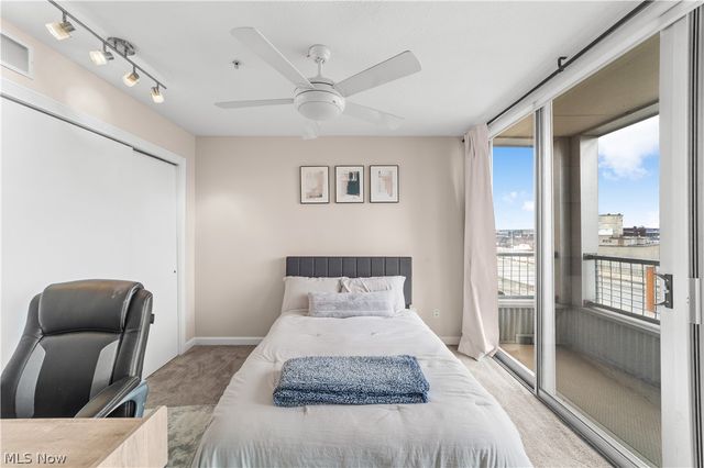 2222 Detroit Avenue 906, Cleveland, OH 44113