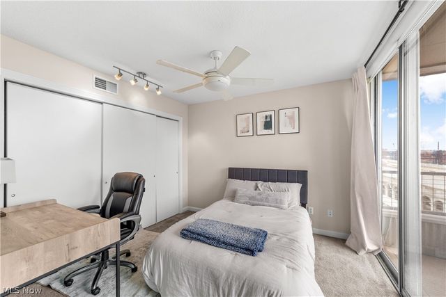 2222 Detroit Avenue 906, Cleveland, OH 44113